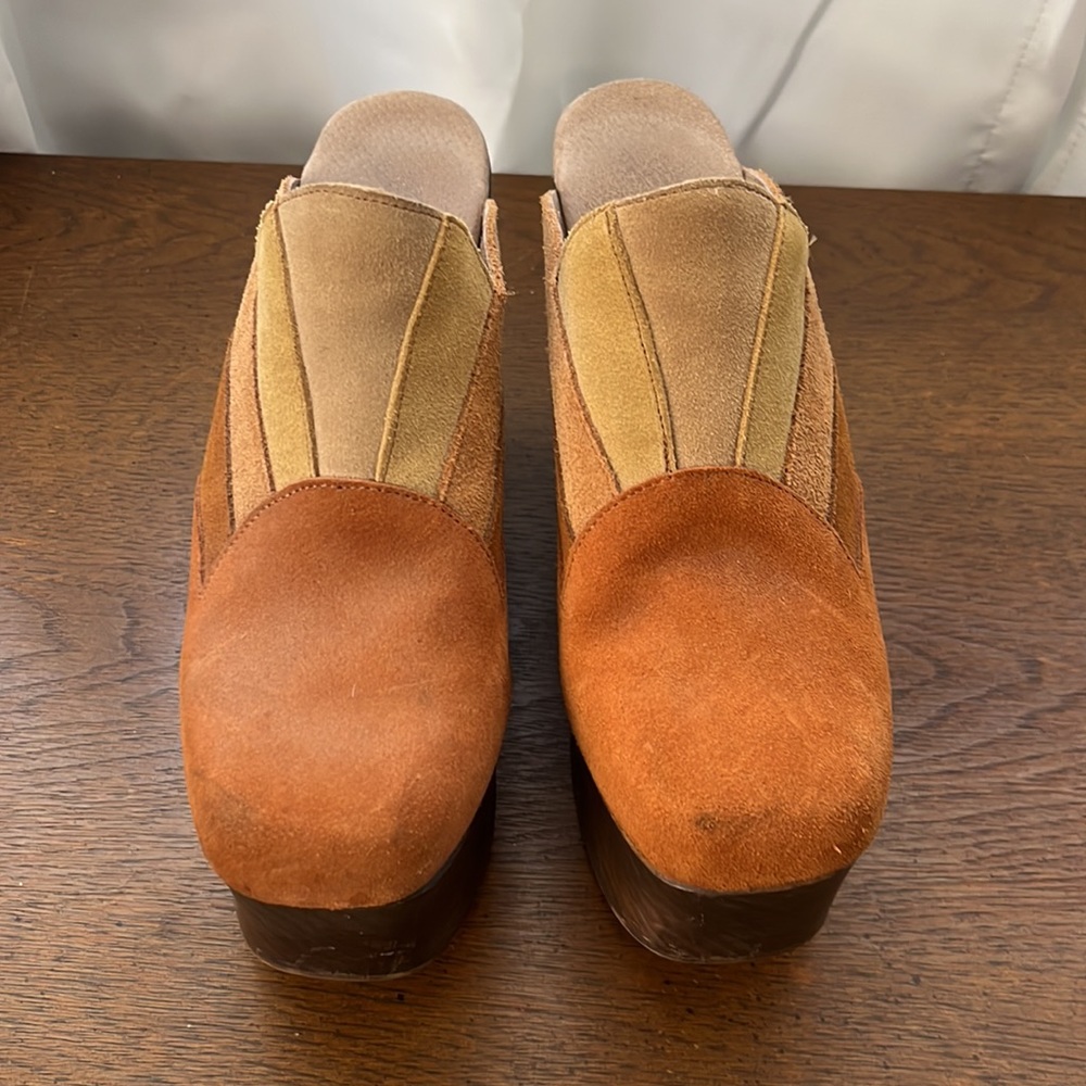 Free people leather clogs
